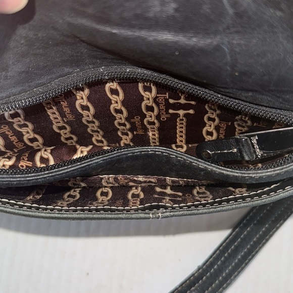 Tignanello Black Butter Leather Shoulder Bag - Picture 7 of 10